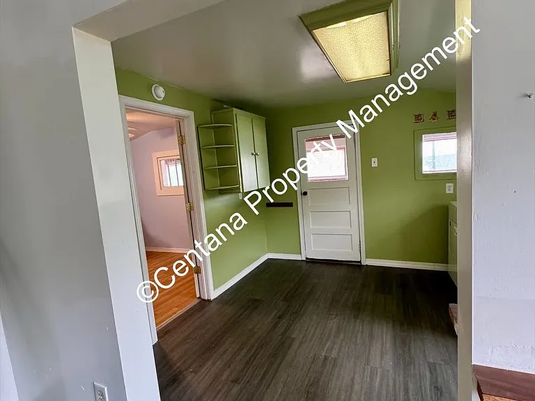330 W Daly St — Photo 19