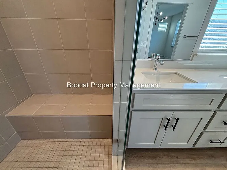 1287 Grove St — Photo 31