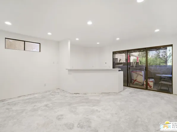 5300 E Waverly Dr APT M4104, Palm Springs, CA 92264