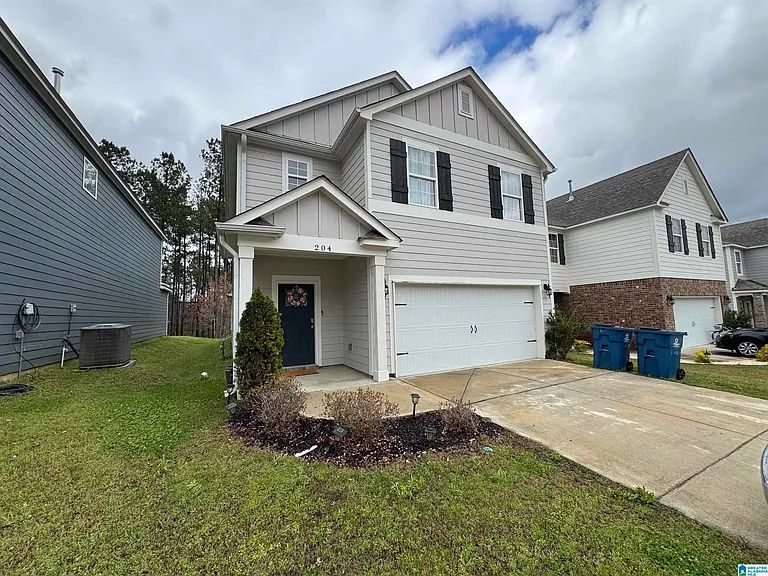 204 Chelsea Park Rd — Photo 1