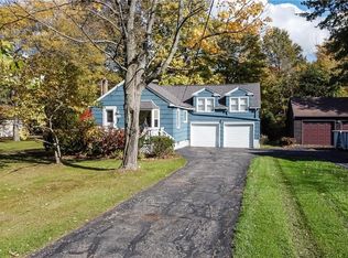 3019 S Hametown Rd, Barberton, OH 44203