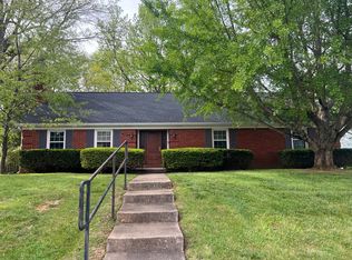 3407 Cornwall Dr, Lexington, KY 40503