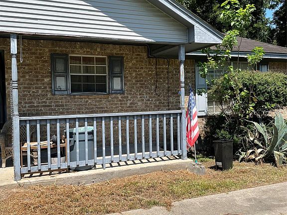 2nd image of 5814 Eunice St