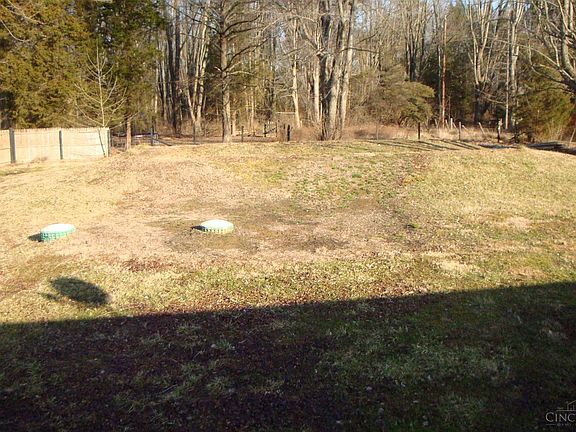 5th image of 2374 Woodville Pike