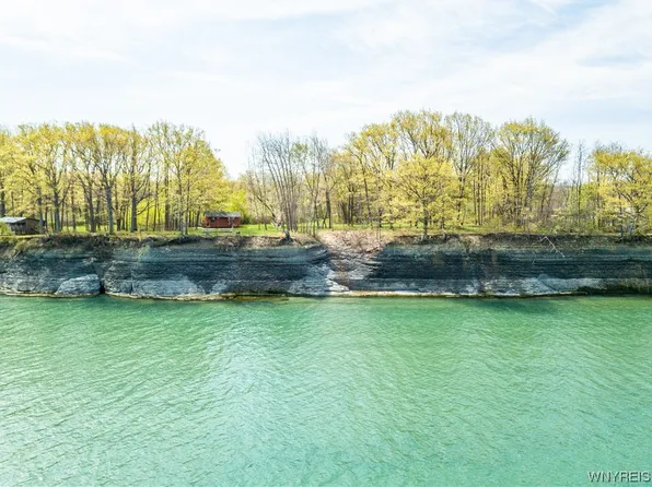 (undisclosed Address), Silver Creek, NY 14136