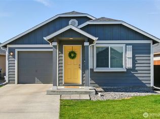 1242 SW Carver St, College Place, WA 99324