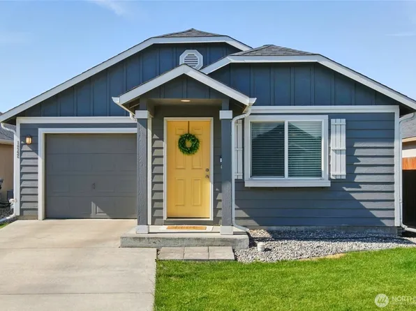 1242 SW Carver Street, College Place, WA 99324