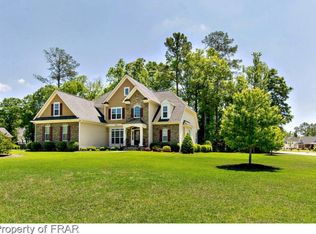 1504 Dunbrook Ct, Eastover, NC 28312