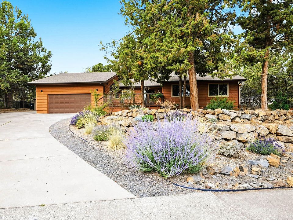 1st image of 2175 NE Kim Ln