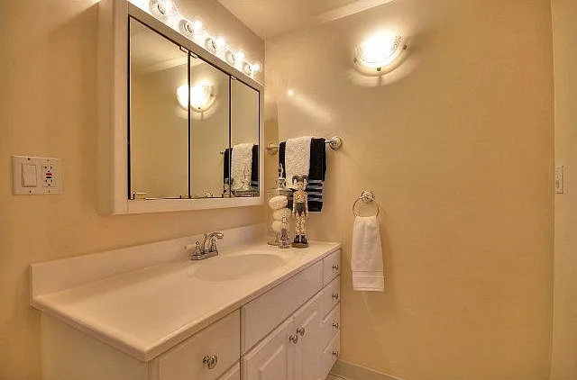 22391 Carnoustie Ct — Photo 15
