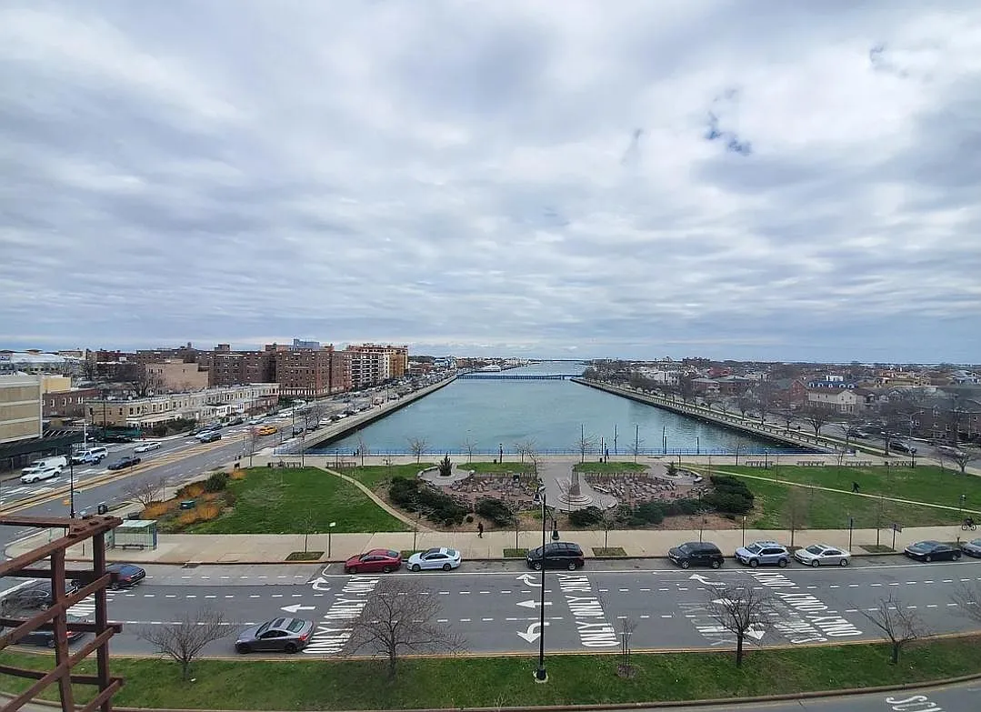 1 bed, 755 sqft, $2,300 — Photo 1