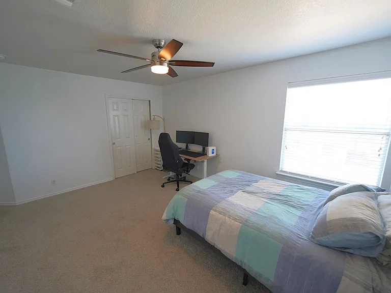 740 Fountain Gate — Photo 44