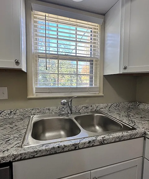 401 Barrister Ct #A — Photo 8