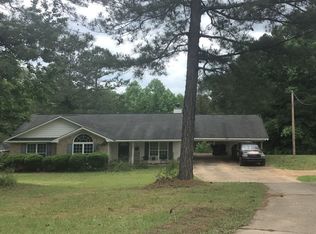 907 Lee Road 379, Smiths Station, AL
