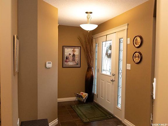 3rd image of 4518 Cudmore Cres
