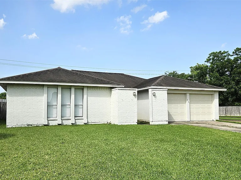 2187 Pilgrims Bend Dr — Photo 1
