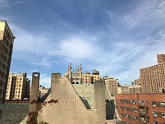 Rented by Easy Rental LLC