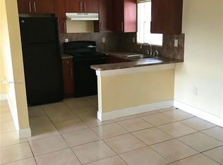 7613 Venetian St APT B, Miramar, FL 33023