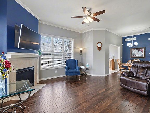 3rd image of 2250 Lake Pointe Dr Unit 1104