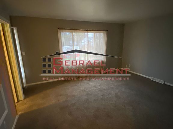 3rd image of 11418 Industrial St #1