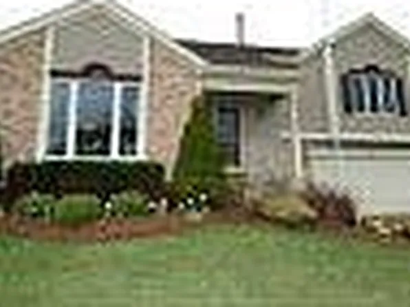 815 Peach Tree Ct, Lake In The Hills, IL 60102