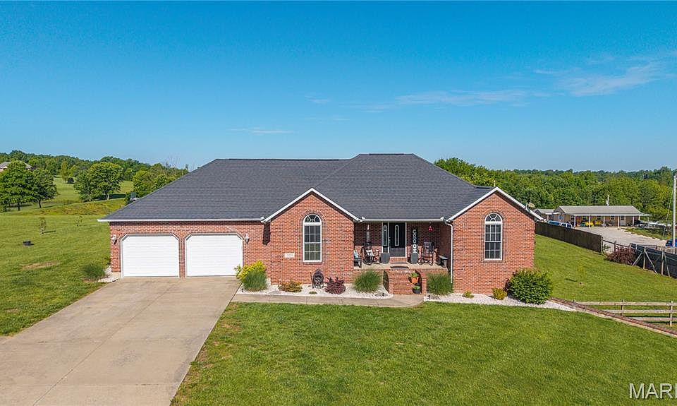 1st image of 301 County Road 436