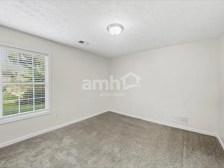282 Rockingham Dr — Photo 16