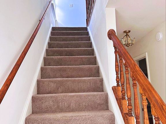 5th image of 1515 Westfield Ct #1
