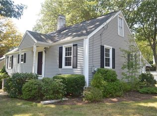 155 Fernwood Rd, Trumbull, CT 06611