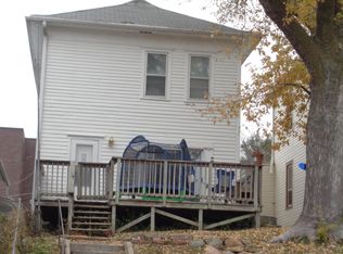 211 N 6th St, Missouri Valley, IA 51555