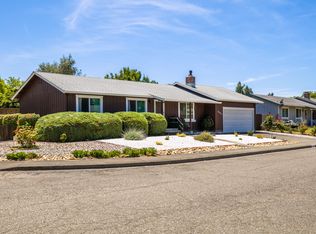 1604 Mathwig Dr, Santa Rosa, CA 95407
