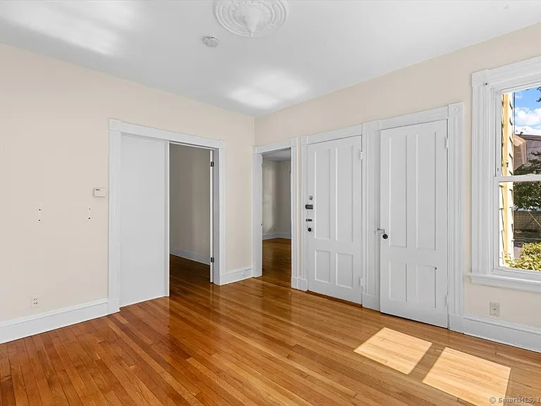 56 Mansfield St #1 — Photo 2