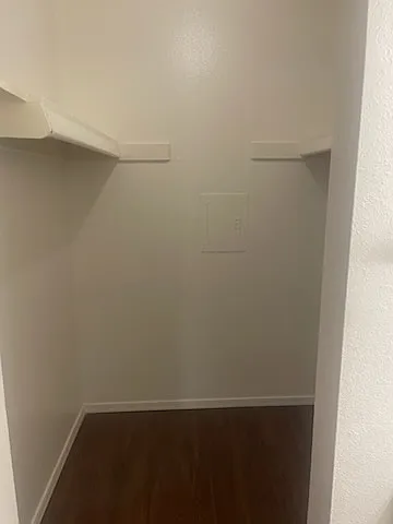 Sycamore Cove Apartments — Photo 11