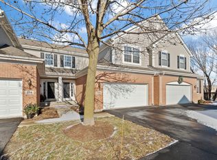 376 Wolcott Ln, Batavia, IL 60510