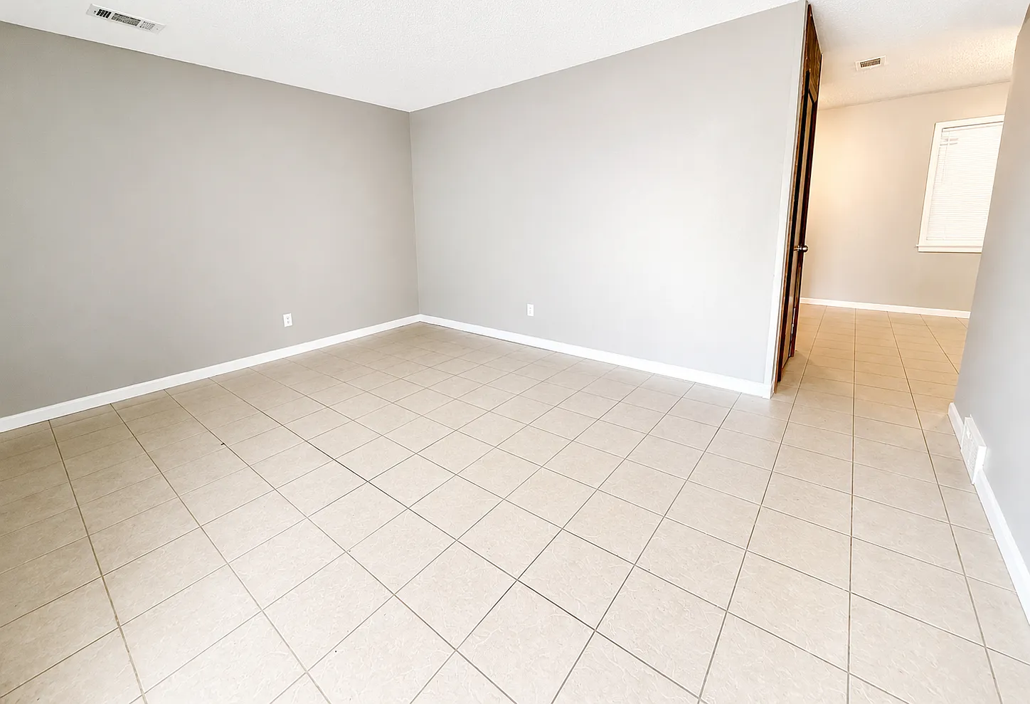 4180 Kerwin Drive - 1 — Photo 2