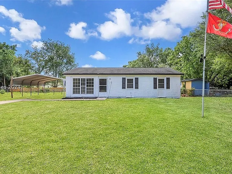 7 Castle Rock Rd