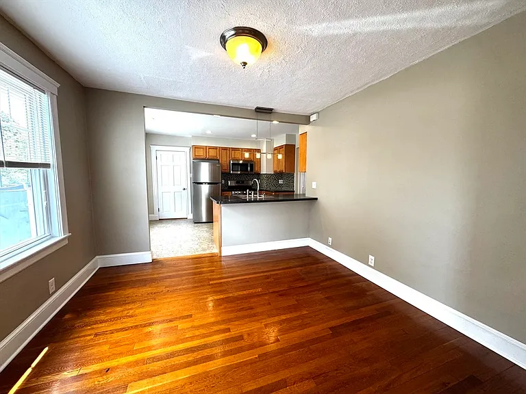56 Dix St #56 — Photo 5