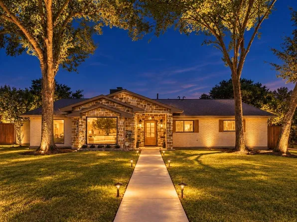 10823 Chimney Rock Rd, Houston, TX 77096