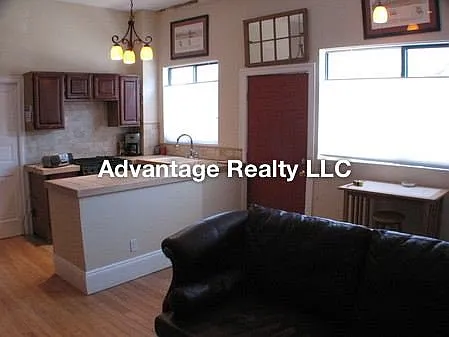 Building Photo - 91 Pleasant St #1