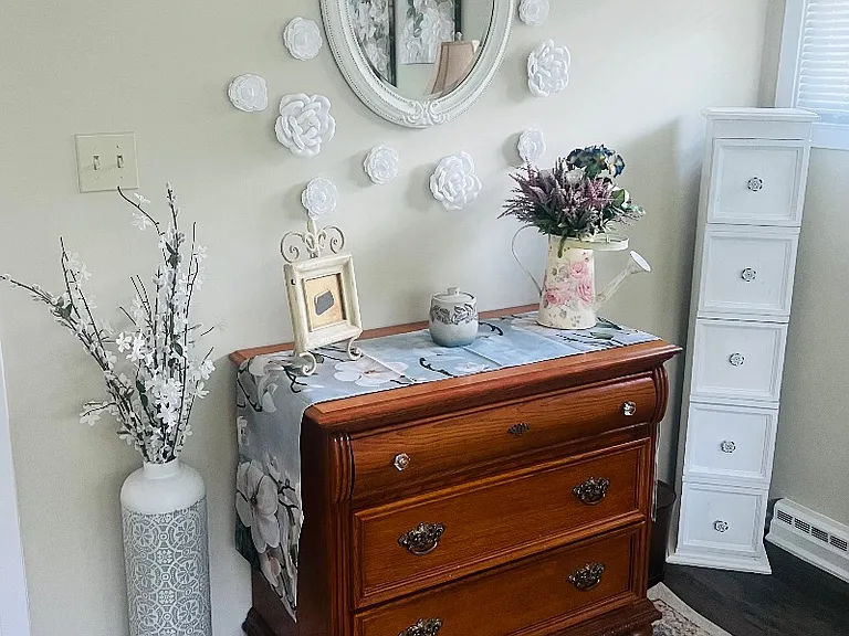 375 Hemingway Dr — Photo 11