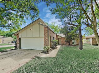 11903 Fallbrook Dr, Houston, TX 77065