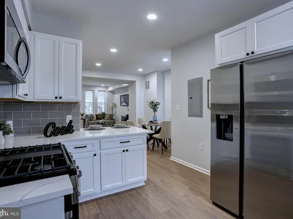 1207 N Ellwood Ave, Baltimore, MD 21213