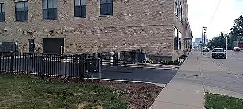 1924 N Hubbard St #210 — Photo 28