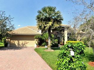377 SW Quiet Woods, Port Saint Lucie, FL 34953