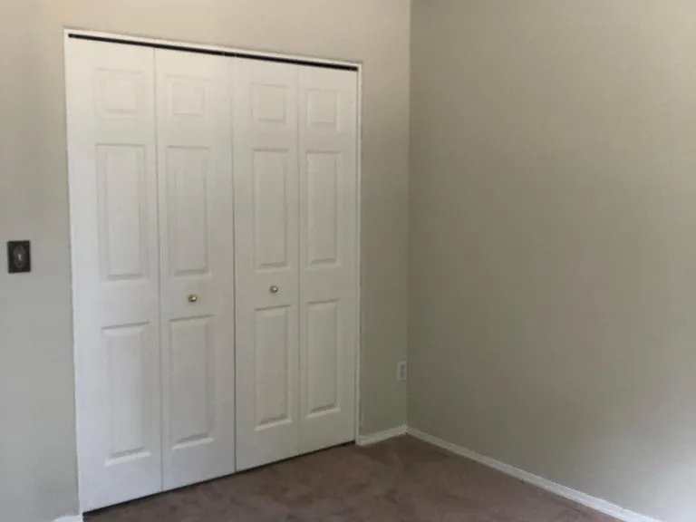 333 SE Brookwood Ave — Photo 11