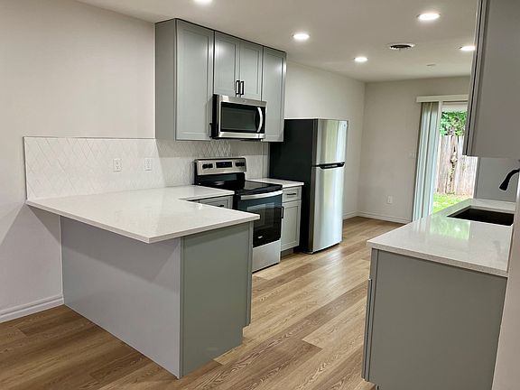 2nd image of 4721 S Madison Ave