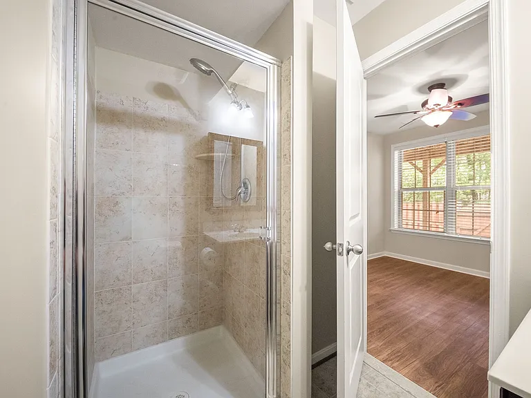 1431 Occoquan Heights Ct — Photo 46