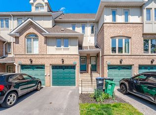1050 Bristol Rd W #111, Mississauga, ON L5V2E8