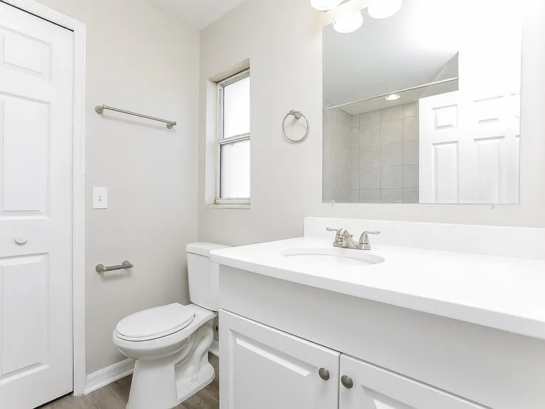 2539 Titus Ct — Photo 9