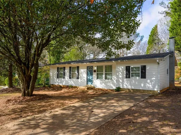 6219 Holiday Blvd, Forest Park, GA 30297